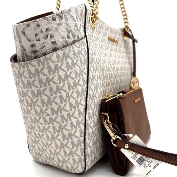 Michael Kors Large Chain Shoulder Bag & Double Zip Wallet Set Vanilla/Luggage - Picture 4 of 14